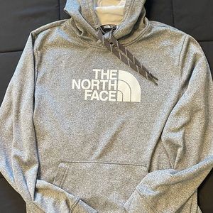 The North Face Men’s Hoodie; Gray, MD